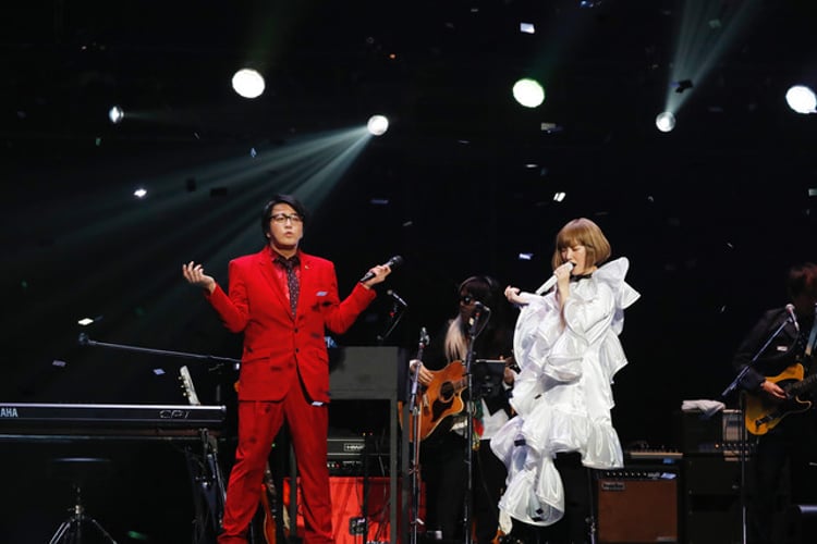 左から岡村靖幸、YUKI。（撮影：川田洋司）