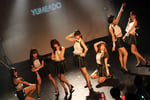 本日12月30日の兵庫・Harbor Studio公演の様子。（写真提供：ソニー・ミュージックアソシエイテッドレコーズ）