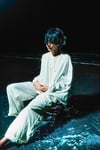 人気画像1位は「米津玄師が映画『海獣の子供』主題歌『海の幽霊』書き下ろし、新たな髪色の写真公開」より、米津玄師。（撮影：山田智和）