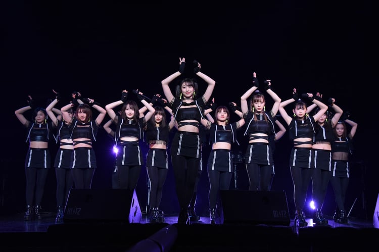 「人間関係No way way」を披露するモーニング娘。'20。