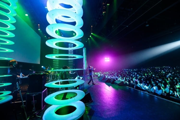 ウォルピスカーター「ワンマンLIVE『2019年度 ウォルピス社“大”株主総会』追加公演」の様子。