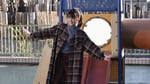 「いいスマホは、OCN モバイル ONE。」メイキング動画のワンシーン。