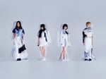 Maison book girlの新たなアーティスト写真。