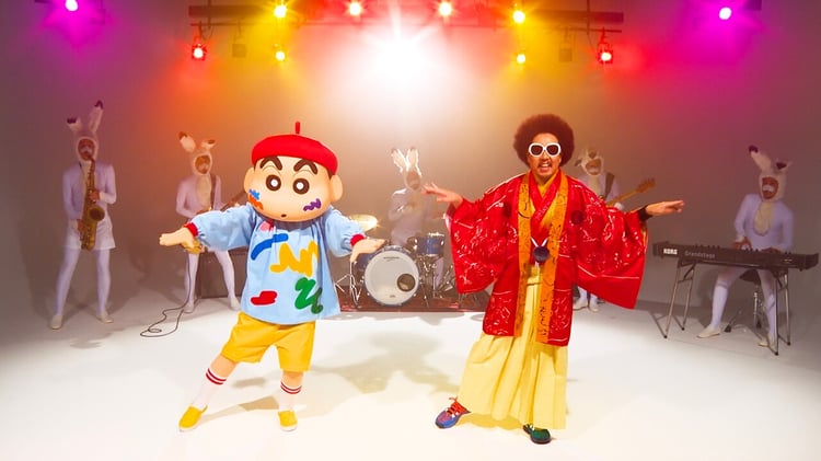レキシ「ギガアイシテル feat. しん・暴れん坊将軍」ミュージックビデオより。