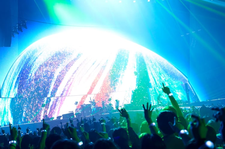 「BUMP OF CHICKEN TOUR 2019 aurora ark」の様子。
