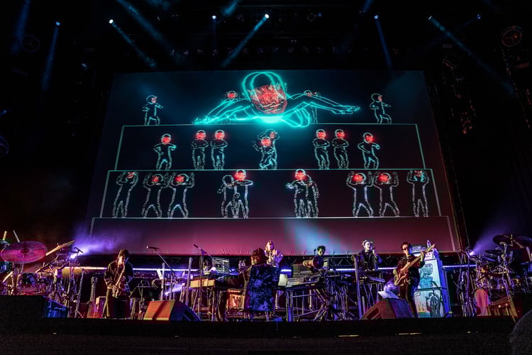 millennium parade、オーディエンスの視覚＆聴覚を刺激し続けた国際