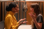 「ネクスト・ドリーム／ふたりで叶える夢」場面写真（c）2020 Focus Features, LLC. All Rights Reserved.