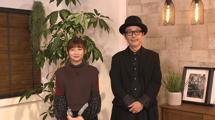 左から伊藤沙莉、リリー・フランキー。(c)テレビ朝日