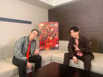 左から菅田将暉、星野源。 (c)2021「CUBE」製作委員会