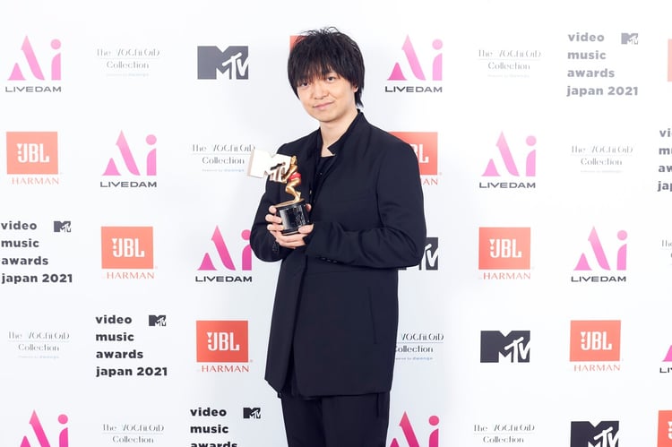三浦大知（撮影：渡邊玲奈［田中聖太郎写真事務所］）