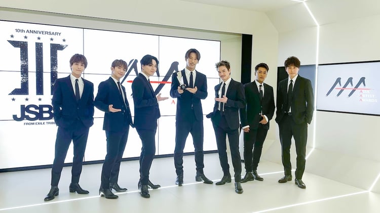 「2021 Asia Artist Awards」で「History of Songs」を受賞した三代目 J SOUL BROTHERS from EXILE TRIBE。