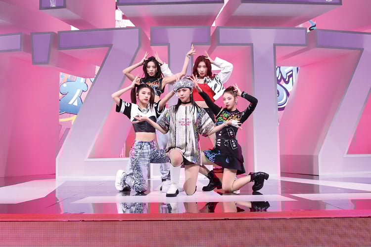 「ITZY JAPAN DEBUT SHOWCASE “IT'z ITZY”」ライブパートの様子。（撮影：Jung kyujung @ MUcreative, Kim dongwoo @ Mucreative）