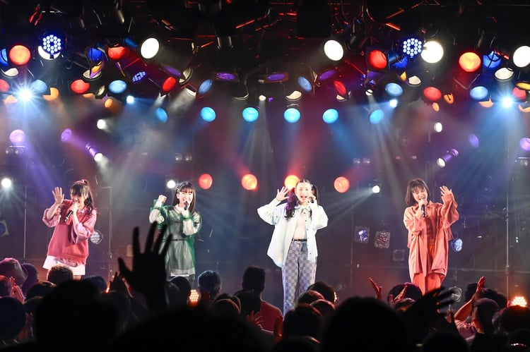 「@onefive 1st LIVE -1518-」の様子。（Photo by AZUSA TAKADA）
