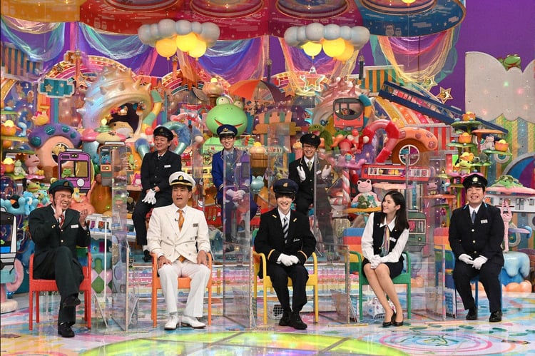 「鉄道ファンクラブ」出演者。(c)テレビ朝日