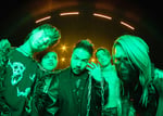 Crossfaith。左端がTatsuya（Dr）。