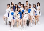 つばきファクトリー。右から4番目が岸本ゆめの。