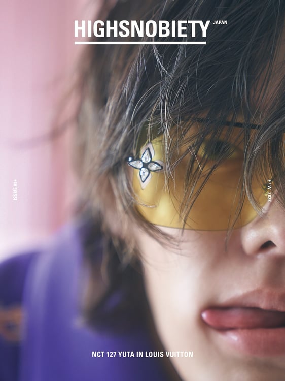 「HIGHSNOBIETY JAPAN ISSUE09+」特別小冊子の表紙。(c)HIGHSNOBIETY JAPAN