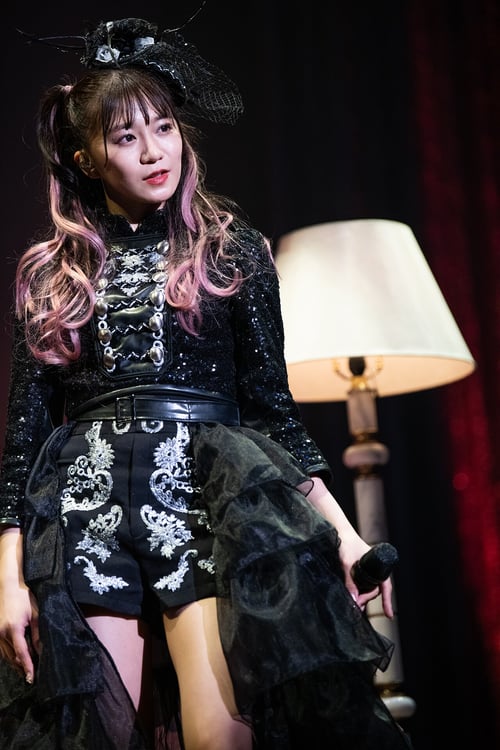 2021年11月に行われた「星名美怜ソロライブ-PINK DOLL HOUSE 4-」の様子。