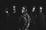 Crystal Lake。中央がRyo（Vo）。