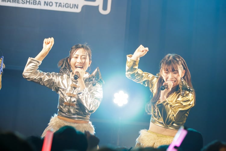 左からモモチ・ンゲール、レオナエンパイア（Photo by sotobayashi kenta）