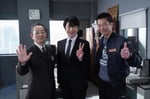 左から水谷豊、及川光博、寺脇康文。(c)テレビ朝日