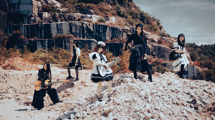 BAND-MAID