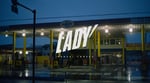 米津玄師「LADY」ミュージックビデオより。