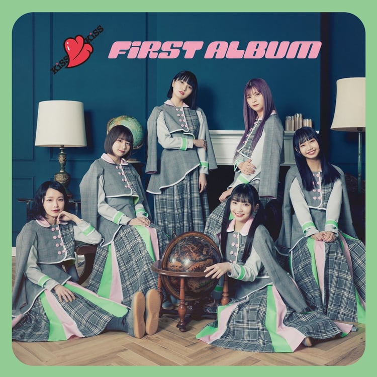 KiSS KiSS「FiRST ALBUM」ジャケット