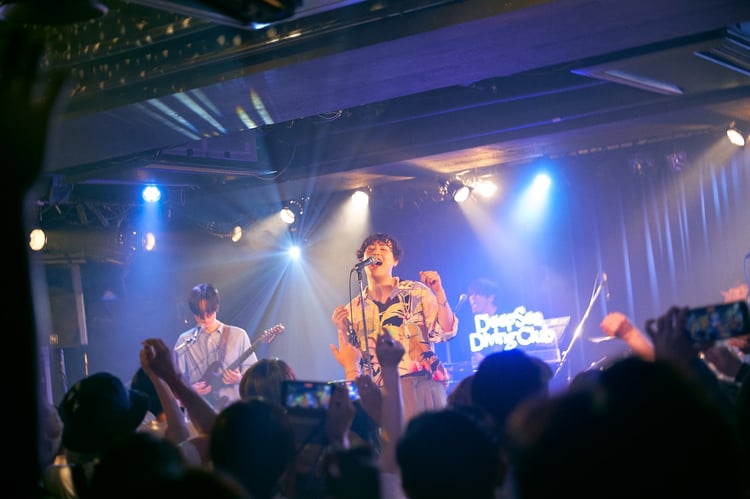 Deep Sea Diving Club「Mix Wave Tour」東京・Spotify O-nest公演の様子。（Photo by Ren Fujishige）