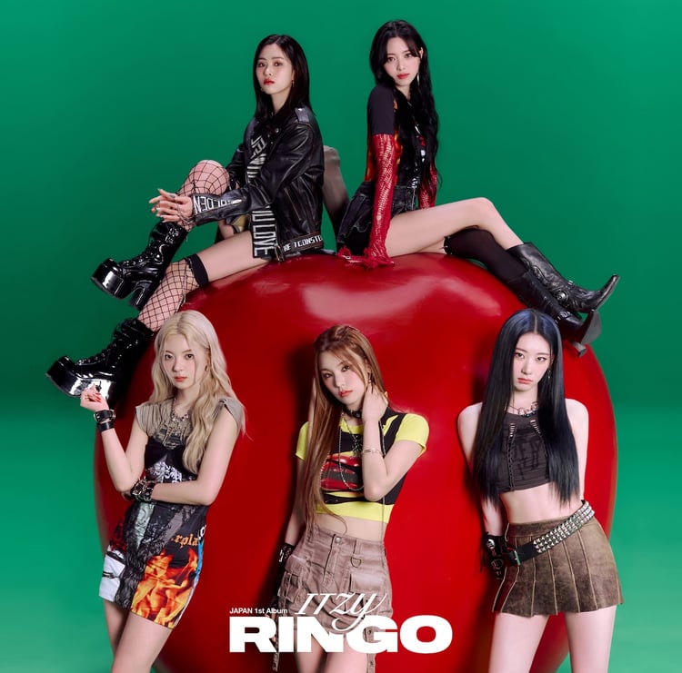 ITZY「RINGO」初回限定盤Aジャケット