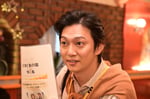 喜矢武豊（ゴールデンボンバー）演じるテレビ埼玉のディレクター・有田。(c)TBS