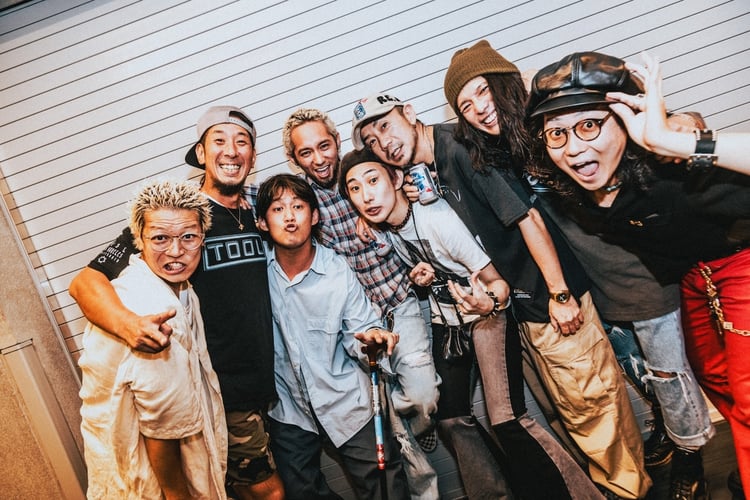 The BONEZとハルカミライ。（Photo by  nekoze_photo）