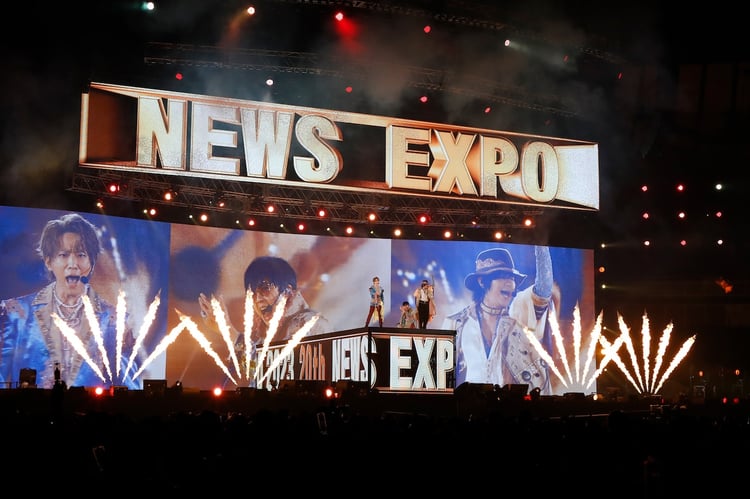 「NEWS 20th Anniversary LIVE 2023 NEWS EXPO」より神奈川・横浜アリーナ公演の様子。