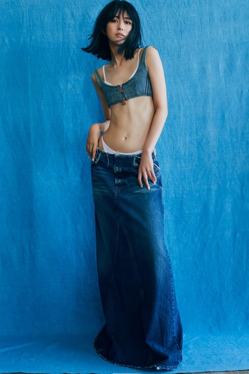 櫻坂46土生瑞穂、デニムスカート＆ブラトップでヘルシーに | JOYSOUND