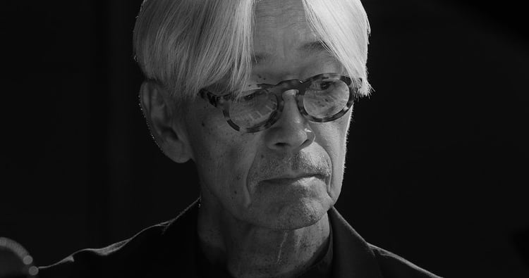 「Ryuichi Sakamoto | Opus」より。