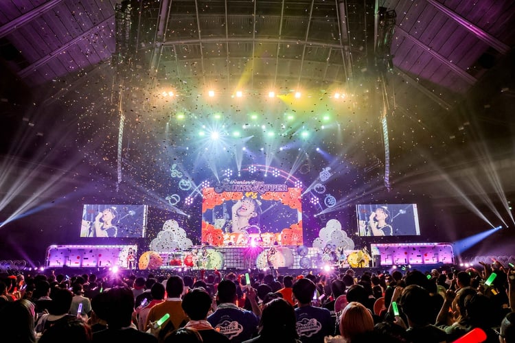 「FRUITS ZIPPER JAPAN TOUR 2023 -AUTUMN-」最終公演の様子。