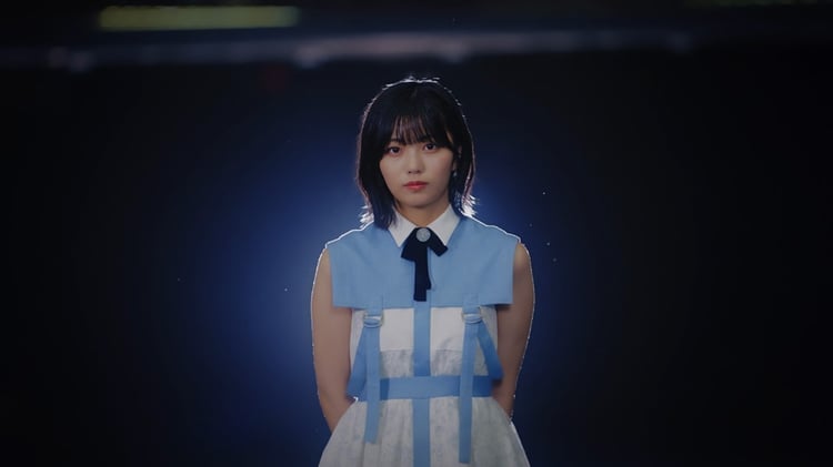 乃木坂46「思い出が止まらなくなる」ミュージックビデオより。