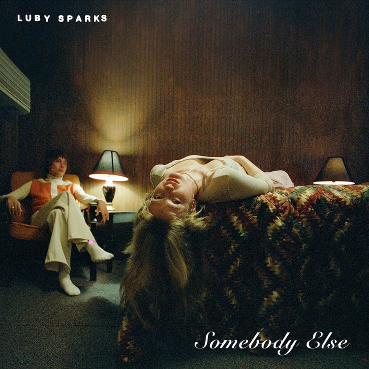 Luby Sparks「Somebody Else」配信ジャケット
