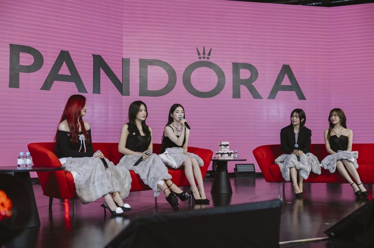 PANDORA Jewelry Japanのイベントに出演したRed Velvet。（写真提供：PANDORA Jewelry Japan）