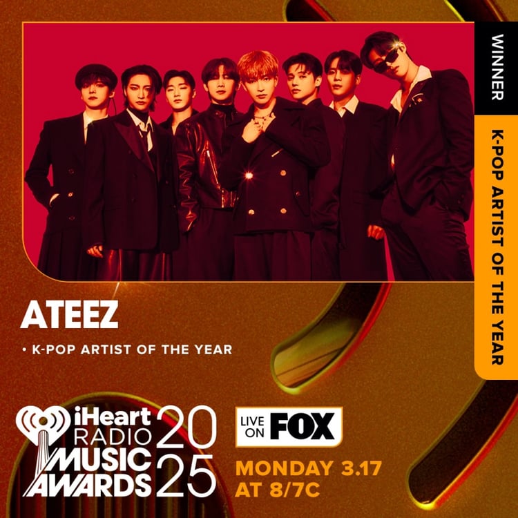 「K-POP Artist of the Year」を受賞したATEEZ。© KQ ENTERTAINMENT