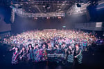 BEYOOOOONDSと現地ファン。「BEYOOOOONDS FIRST CONCERT 2025『BEYOOOOONDS GOOOOOES TO TAIPEI！』」より。