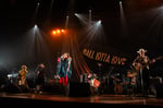 EGO-WRAPPIN'「HALL LOTTA LOVE ～ホールに溢れる愛を～」の様子。（撮影：仁礼博）