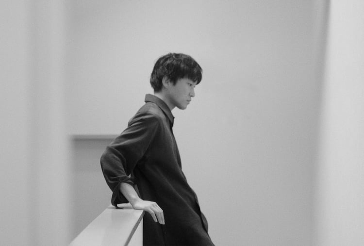 蓮沼執太（photo by Nathalie Cantacuzino）