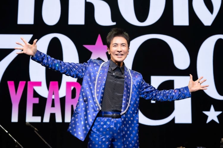 郷ひろみ（撮影：大平晋也）