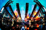 「マカロニえんぴつ 10th Anniversary Live 『still al dente in YOKOHAMA STADIUM』」1日目の様子。（撮影：浜野カズシ）