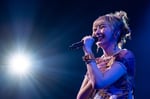 安本彩花