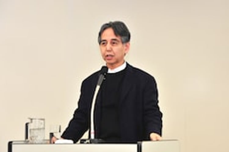 渋谷陽一氏。非核を訴える音楽フェス「NO NUKES 2012」の開催を発表する2012年3月の記者会見より。