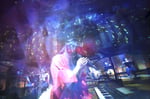 青葉市子「Reflections of Luminescent Creatures」東京・サントリーホール公演の様子。（撮影：小林光大）
