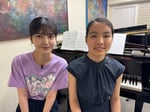 乃木坂46久保史緒里と百里さん。©日本テレビ