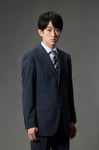 山内徹役の横山裕。